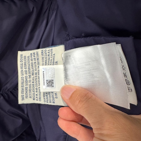 Authentic Moncler Purple Peplum Hooded Coat Women’s Size 2 - Picture 9 of 13